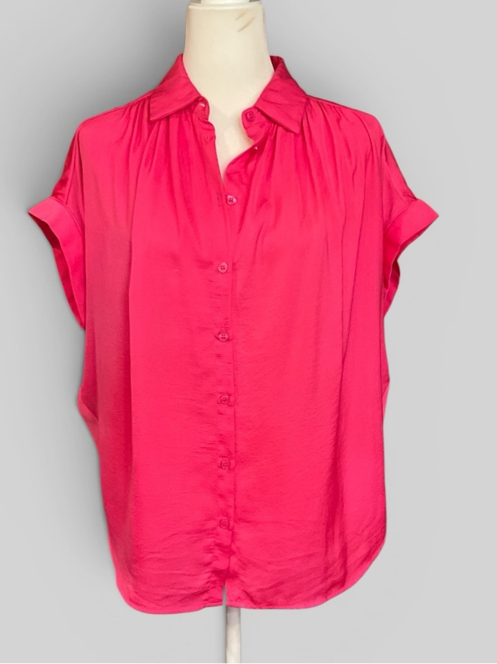 JODIFL Bright Fuchsia Button-Down Short Sleeve Blouse